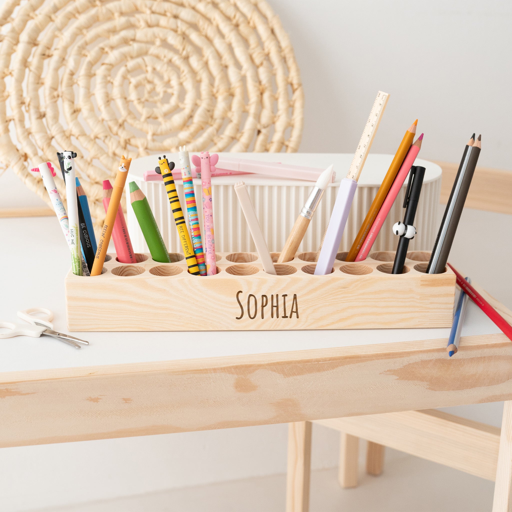 Holz Schreibtisch Organizer mit dicken Löchern personalisierbar