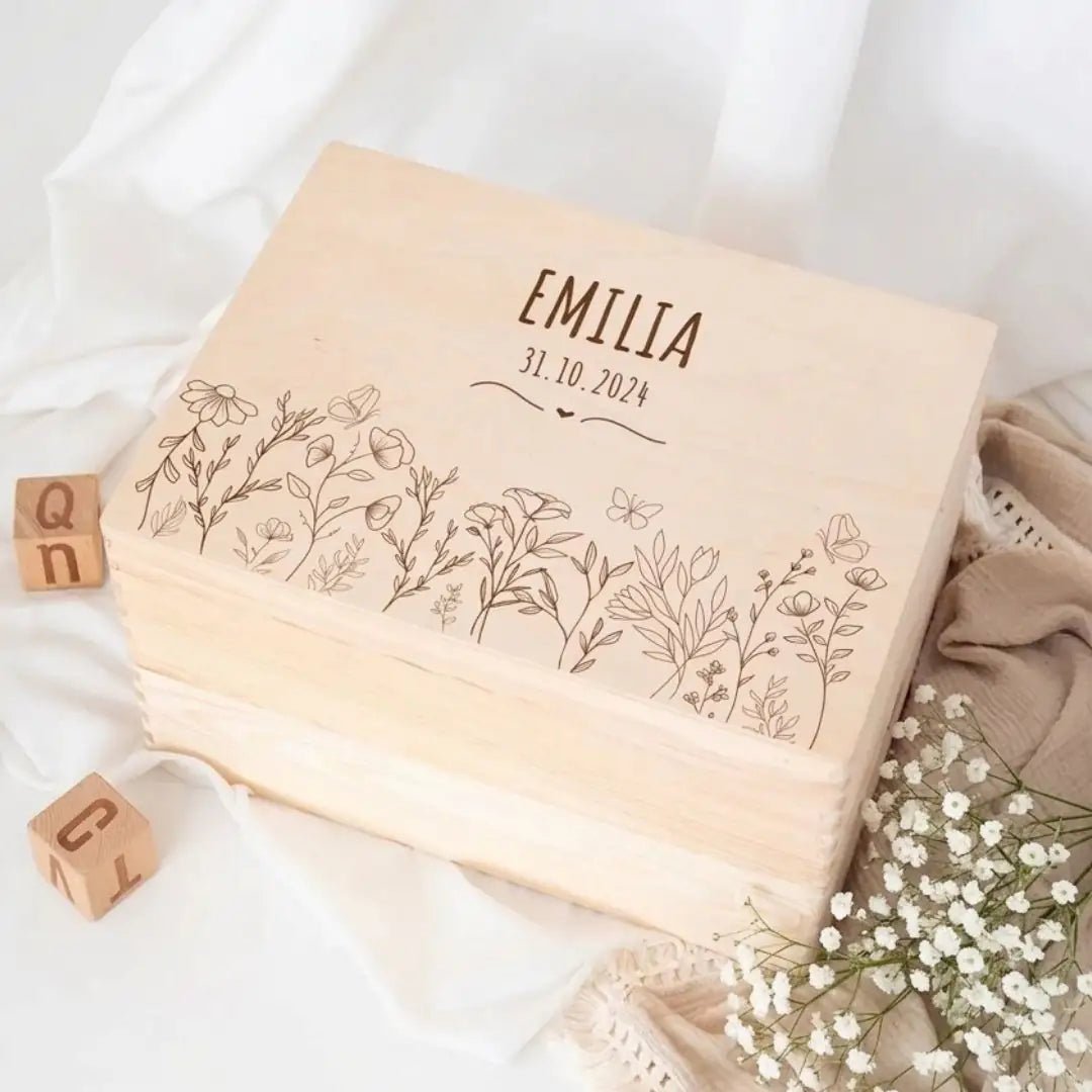 Erinnerungsbox Holz mit Wunschdaten – Blumenwiese - wunderwunsch