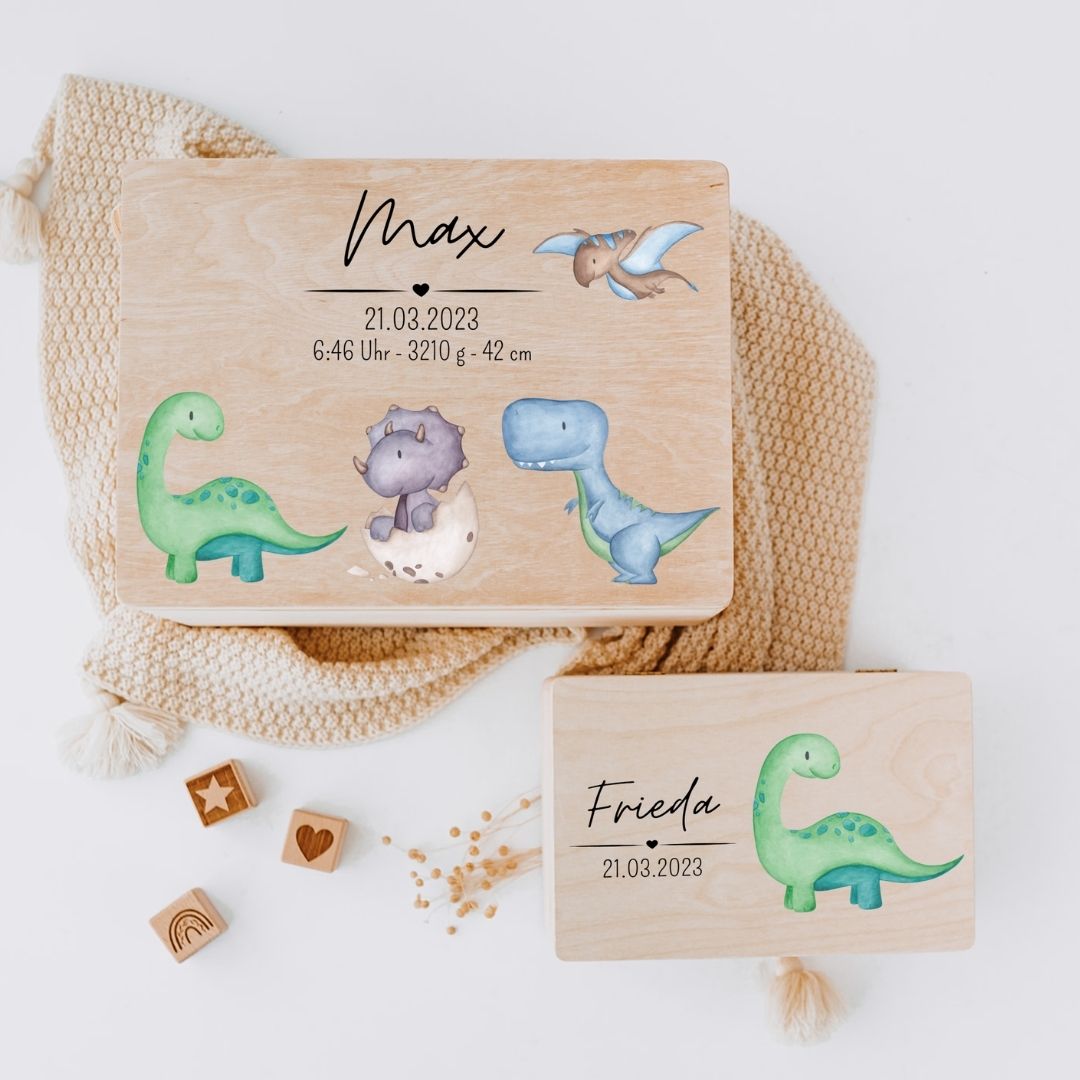 Erinnerungsbox Holz mit Wunschdaten – Dinosaurier Aquarell - wunderwunsch
