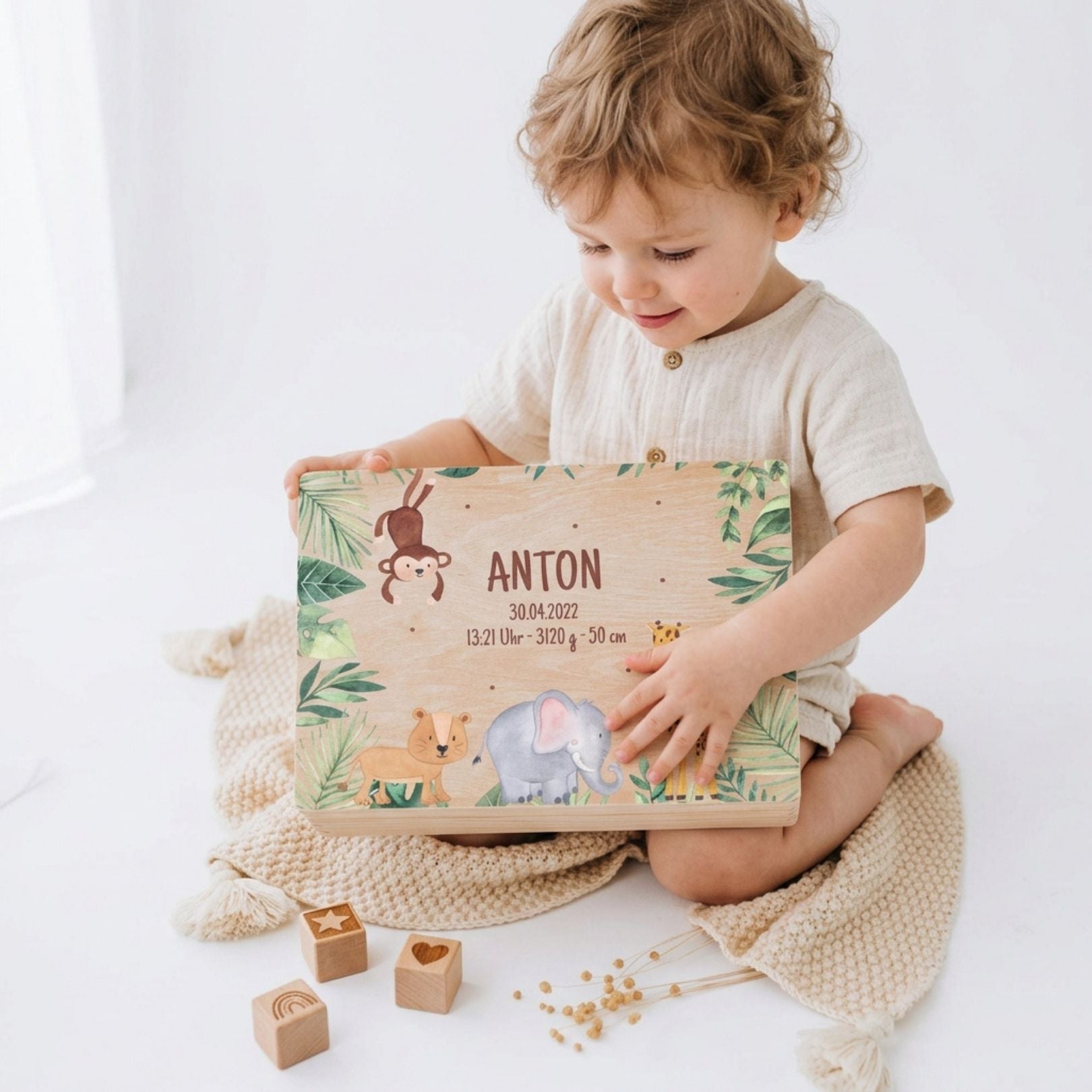 Erinnerungsbox Holz mit Wunschdaten – Dschungel Tiere Aquarell - wunderwunsch
