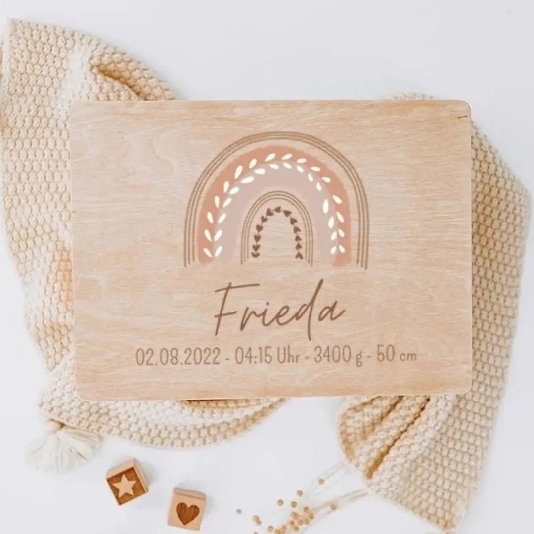 Erinnerungsbox Holz mit Wunschdaten – Regenbogen Boho pastell Aquarell - wunderwunsch