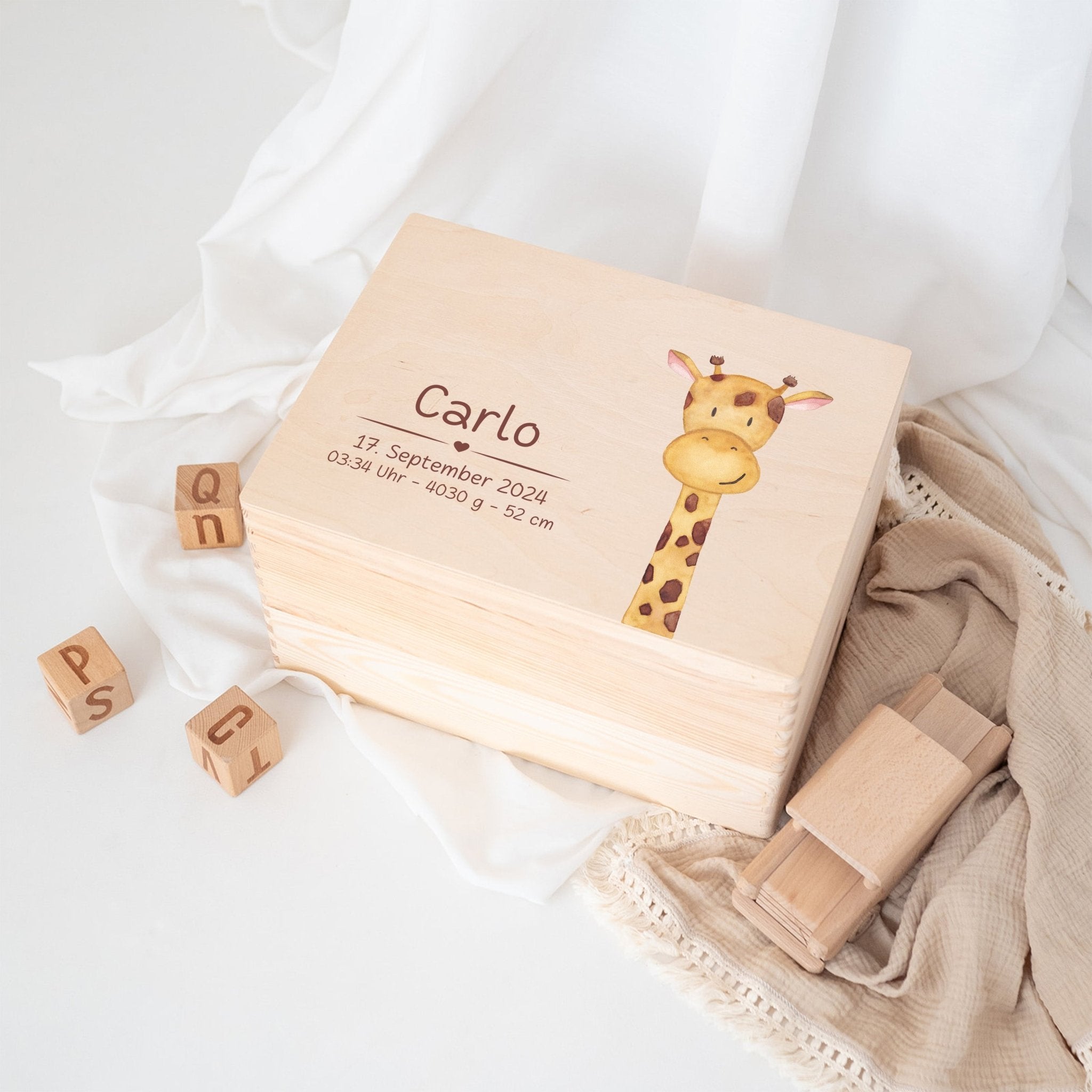 Erinnerungsbox Holz mit Wunschdaten – Tier Aquarell (Druckschrift) - wunderwunsch