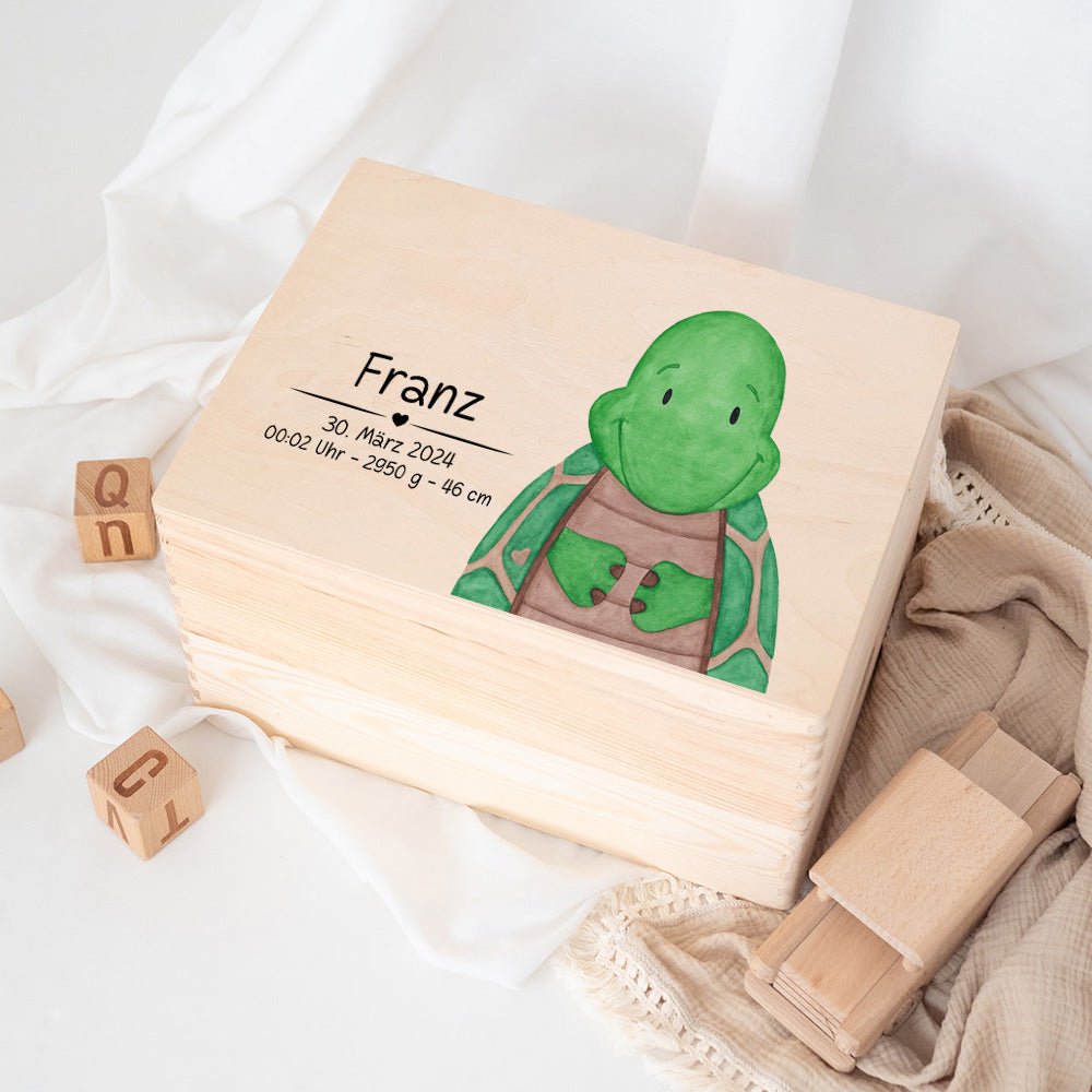 Erinnerungsbox Holz mit Wunschdaten – Tier Aquarell (Druckschrift) - wunderwunsch