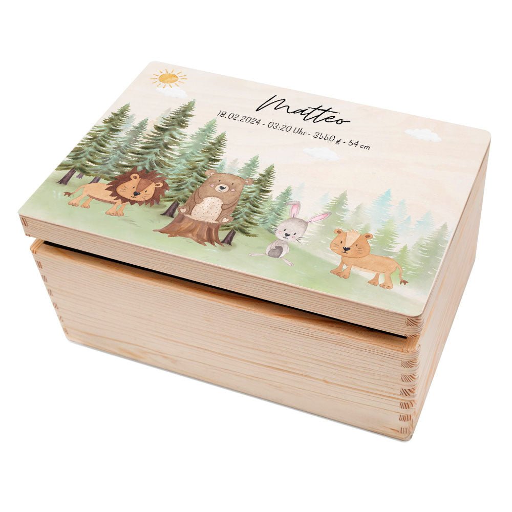 Erinnerungsbox Holz mit Wunschdaten – Tiere Nadelwald Aquarell - wunderwunsch