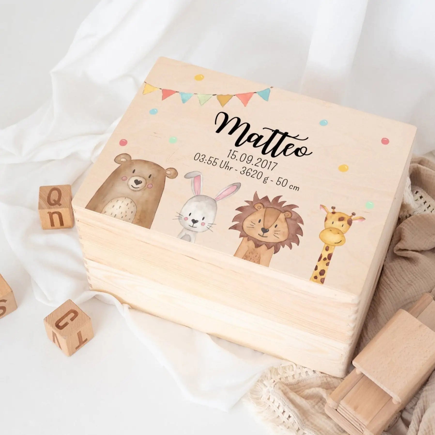 Erinnerungsbox Holz mit Wunschdaten – Tiere unten Girlande Aquarell - wunderwunsch