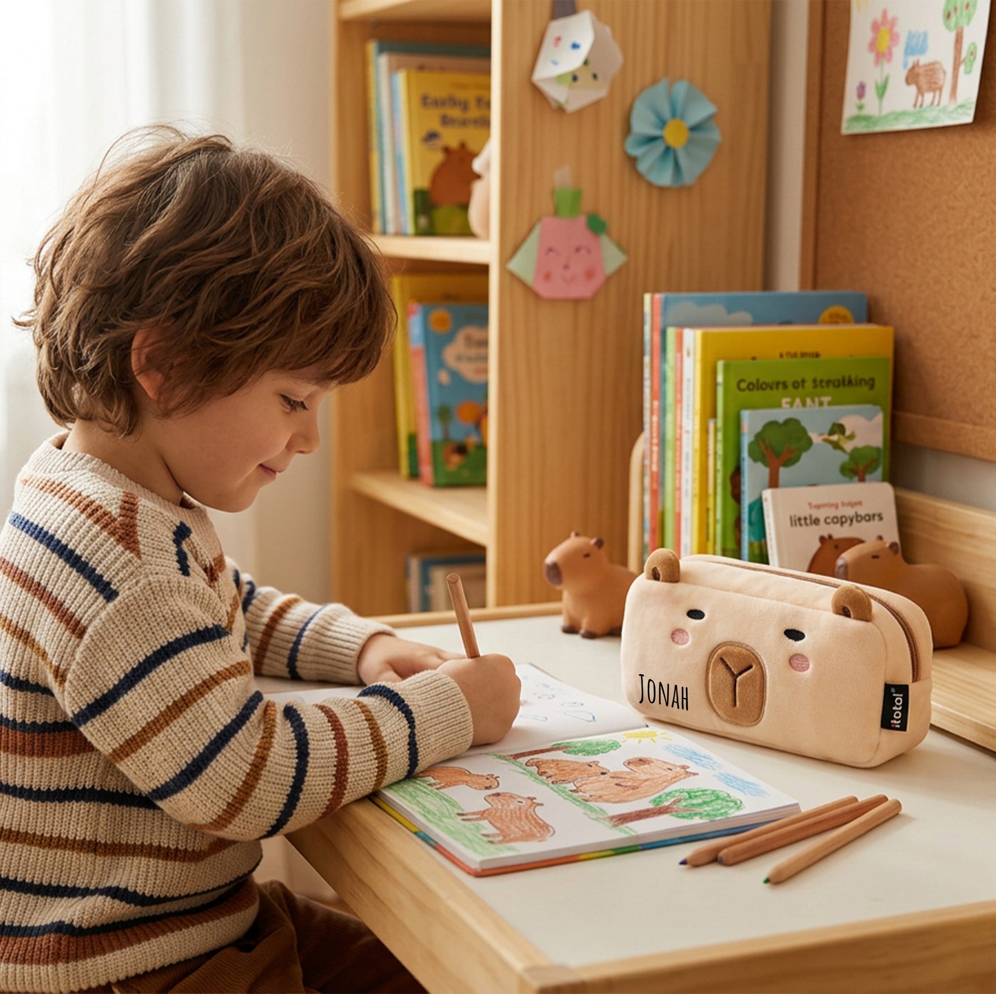iTotal Federmäppchen Capybara personalisierbar - wunderwunsch