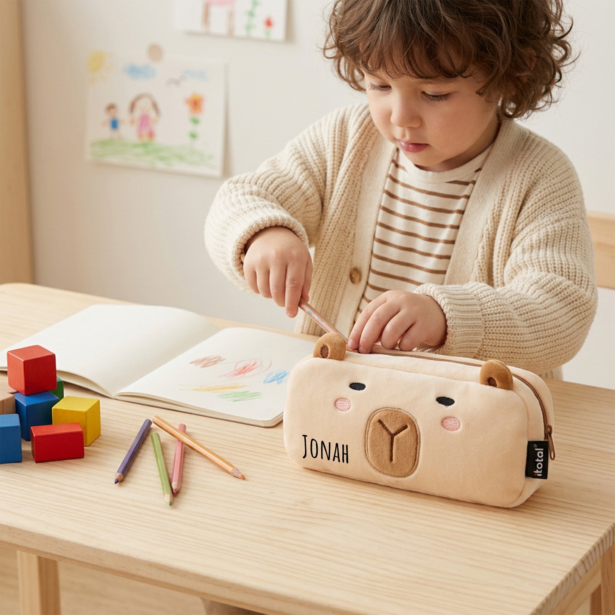 iTotal Federmäppchen Capybara personalisierbar - wunderwunsch