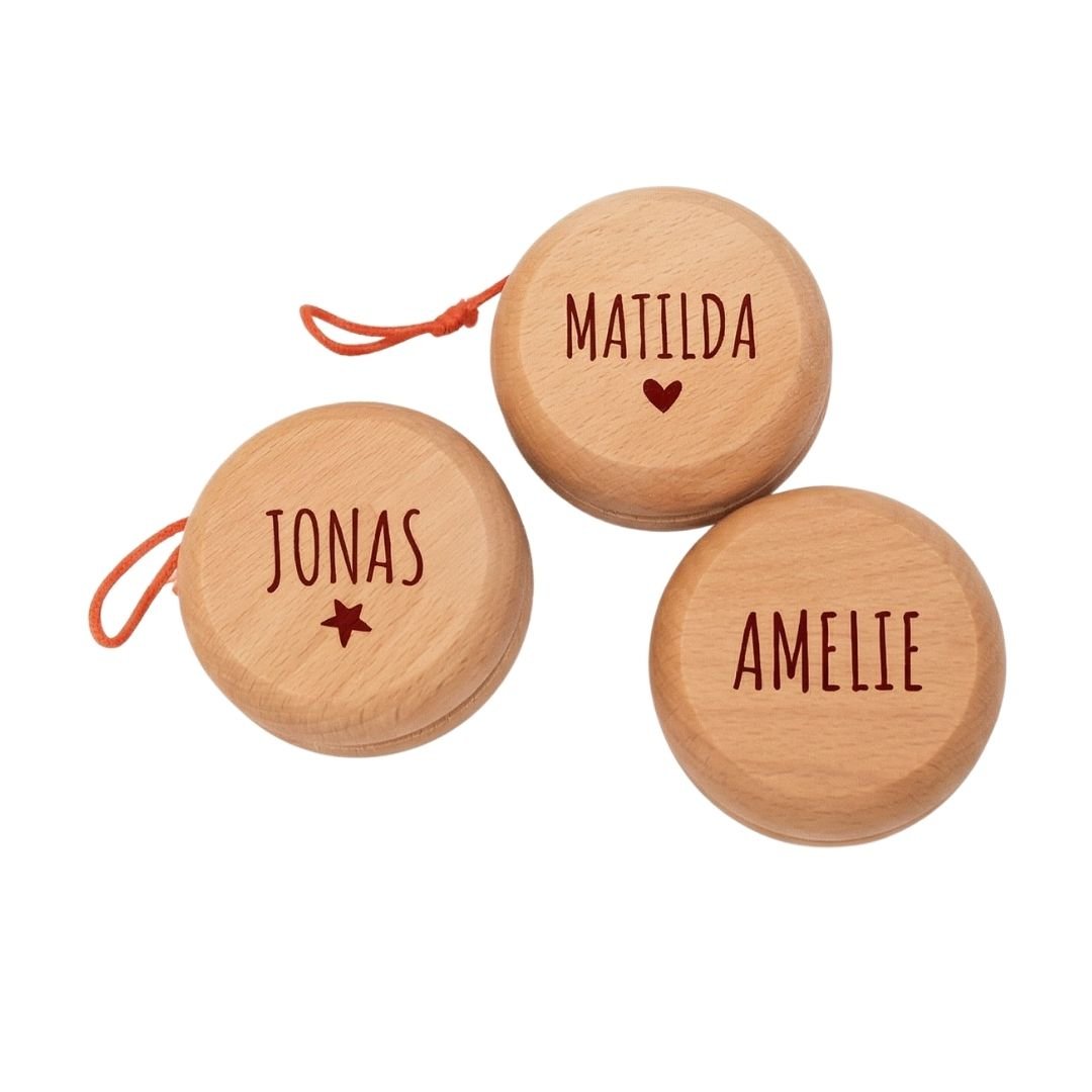Jojo aus Holz personalisiert - wunderwunsch