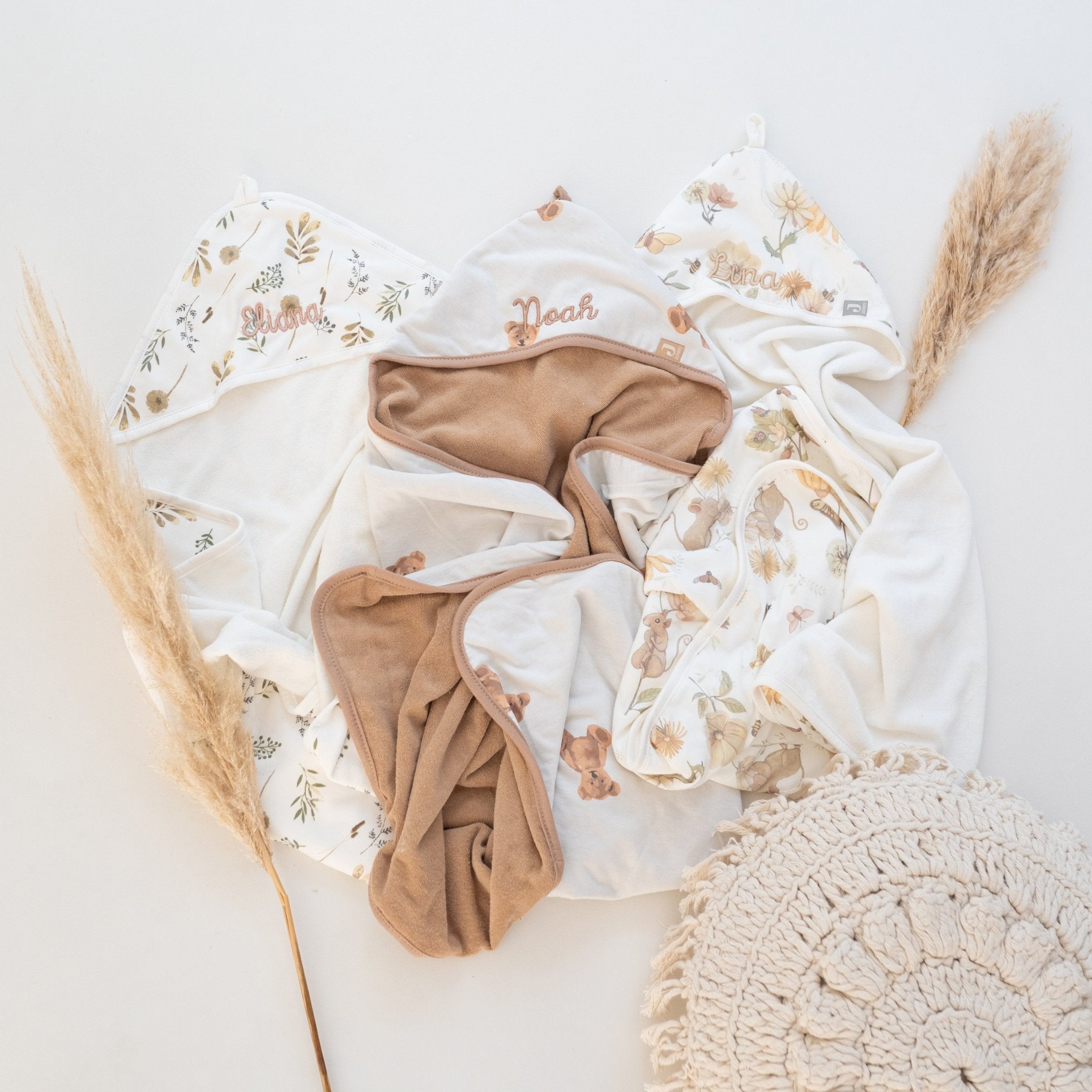 JOLLEIN Baby Kapuzenhandtuch personalisiert - Teddybären, Wildblumen, Maus Blumenwiese - wunderwunsch
