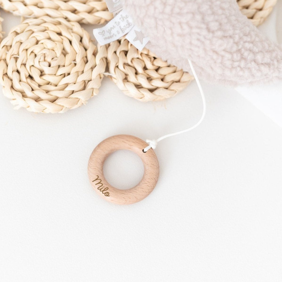 JOLLEIN Spieluhr für Babys personalisiert - Mond Boucle - wunderwunsch
