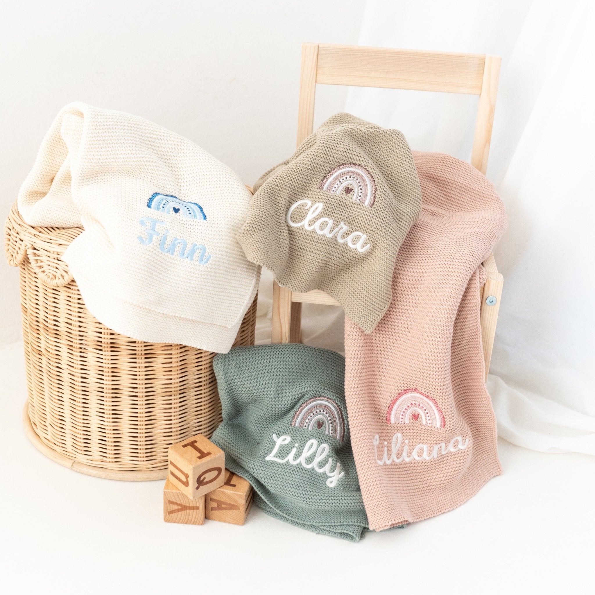JOLLEIN Strickdecke personalisiert - Regenbogen - wunderwunsch