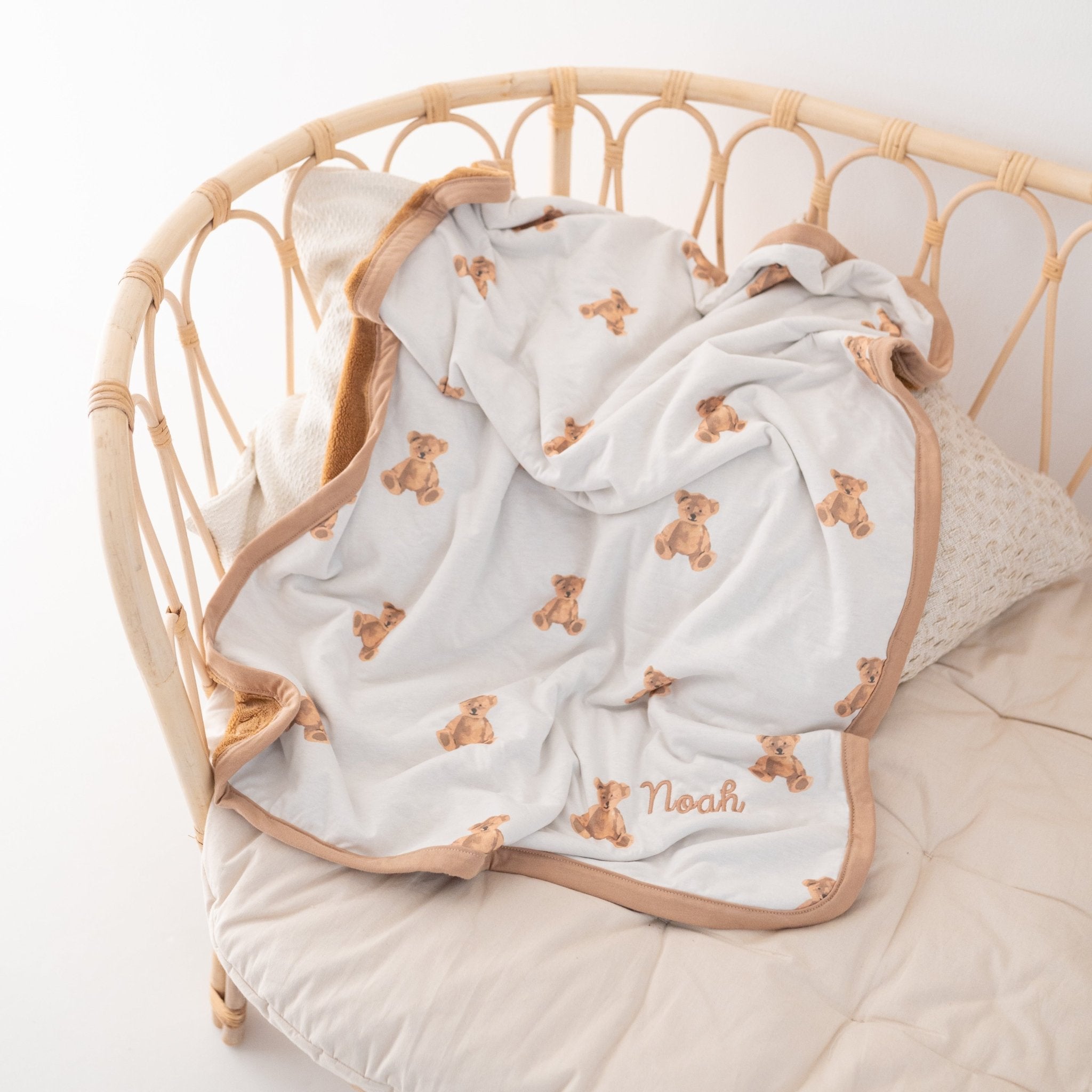 JOLLEIN Teddybär Decke Wiege für Babys personalisiert - wunderwunsch