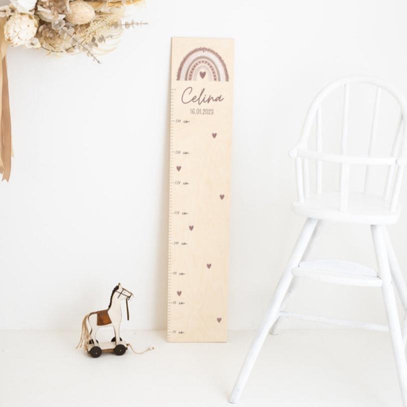 Kindermesslatte Holz personalisiert - Regenbogen Punkte Aquarell - wunderwunsch
