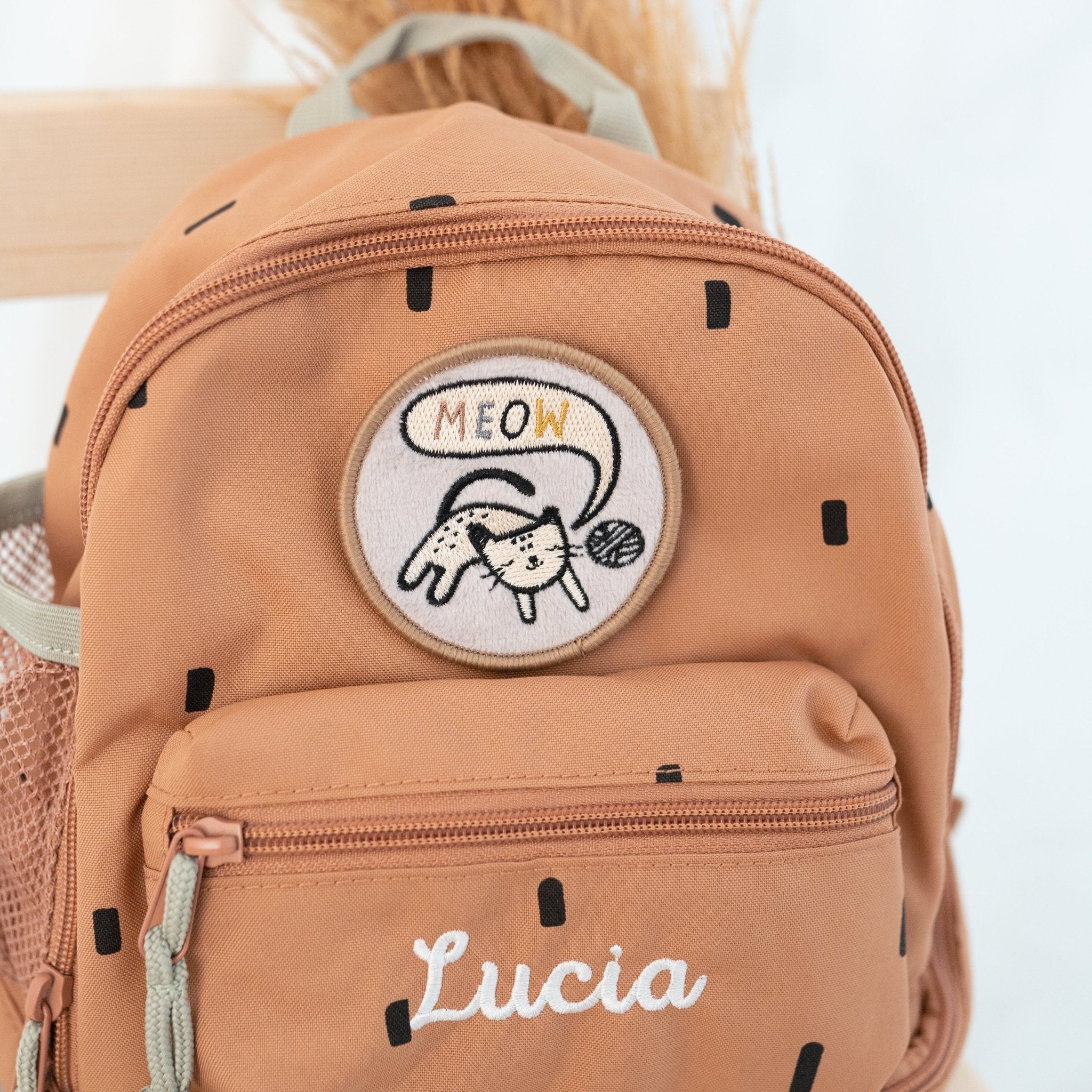LÄSSIG Rucksack "Punkte rund" personalisiert - wunderwunsch
