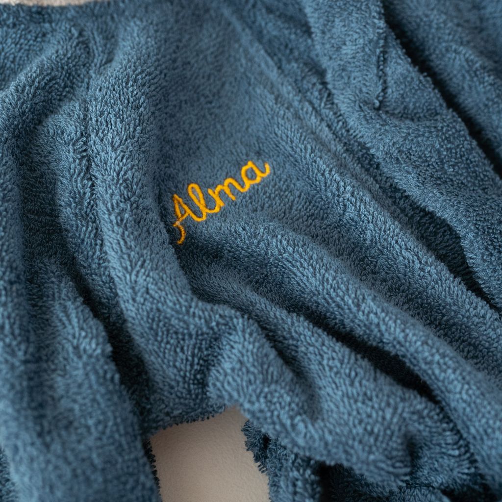 LIEWOOD Bademantel Pinguin personalisierbar - wunderwunsch