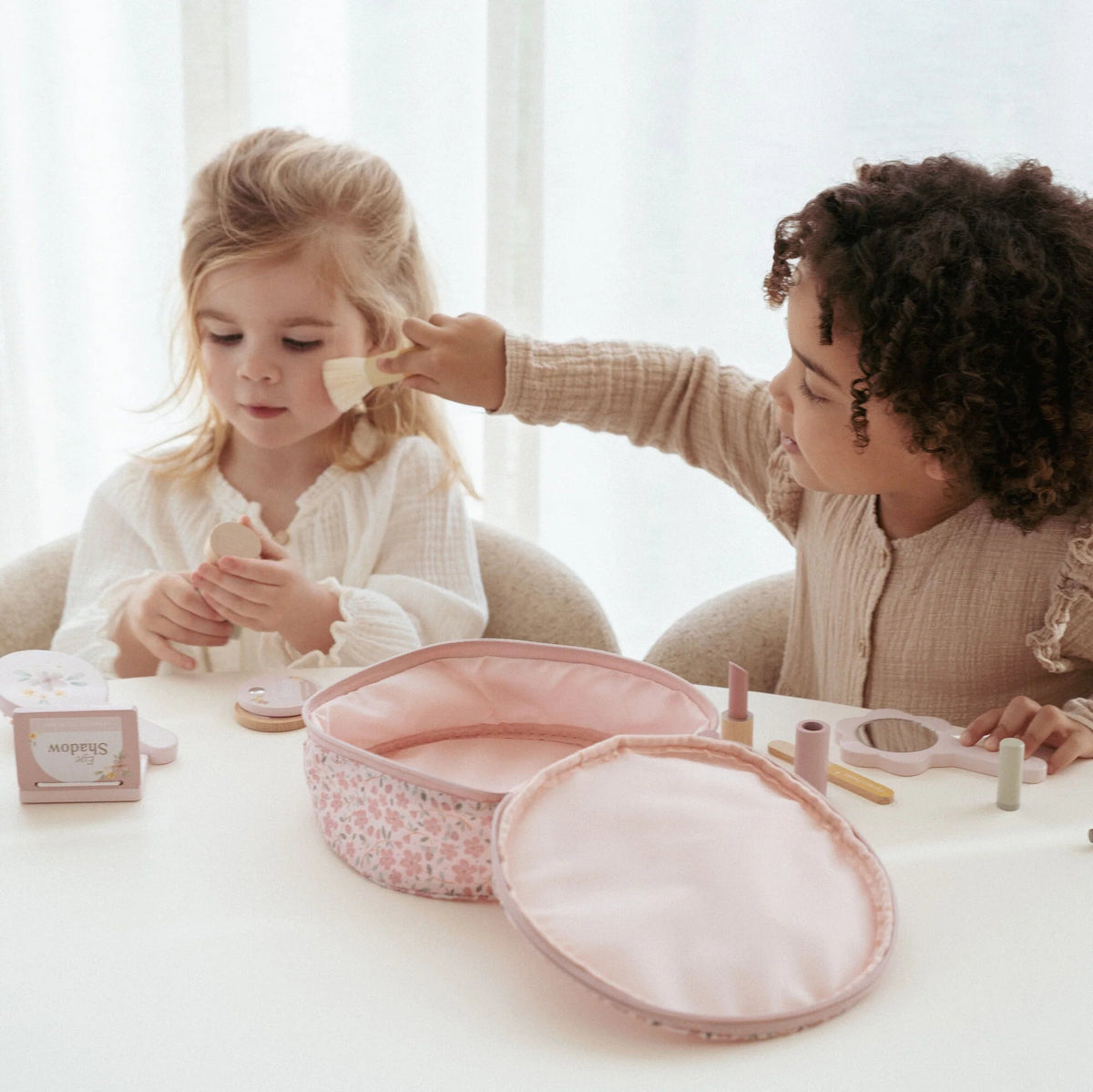 LITTLE DUTCH Holz Make-up-Set - Blumen - Essentials - wunderwunsch