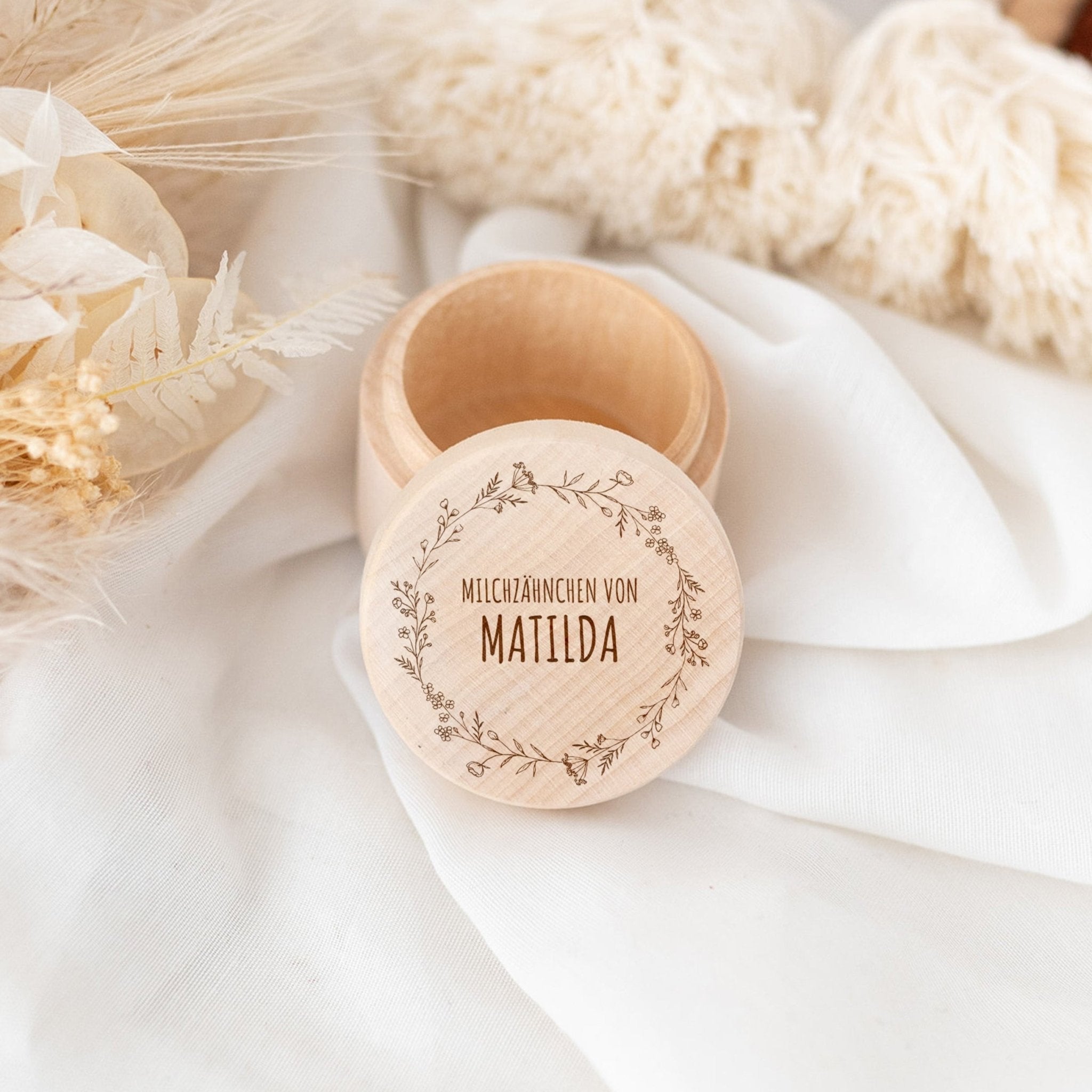 Milchzahndose Holz personalisiert - Blumenkranz - wunderwunsch