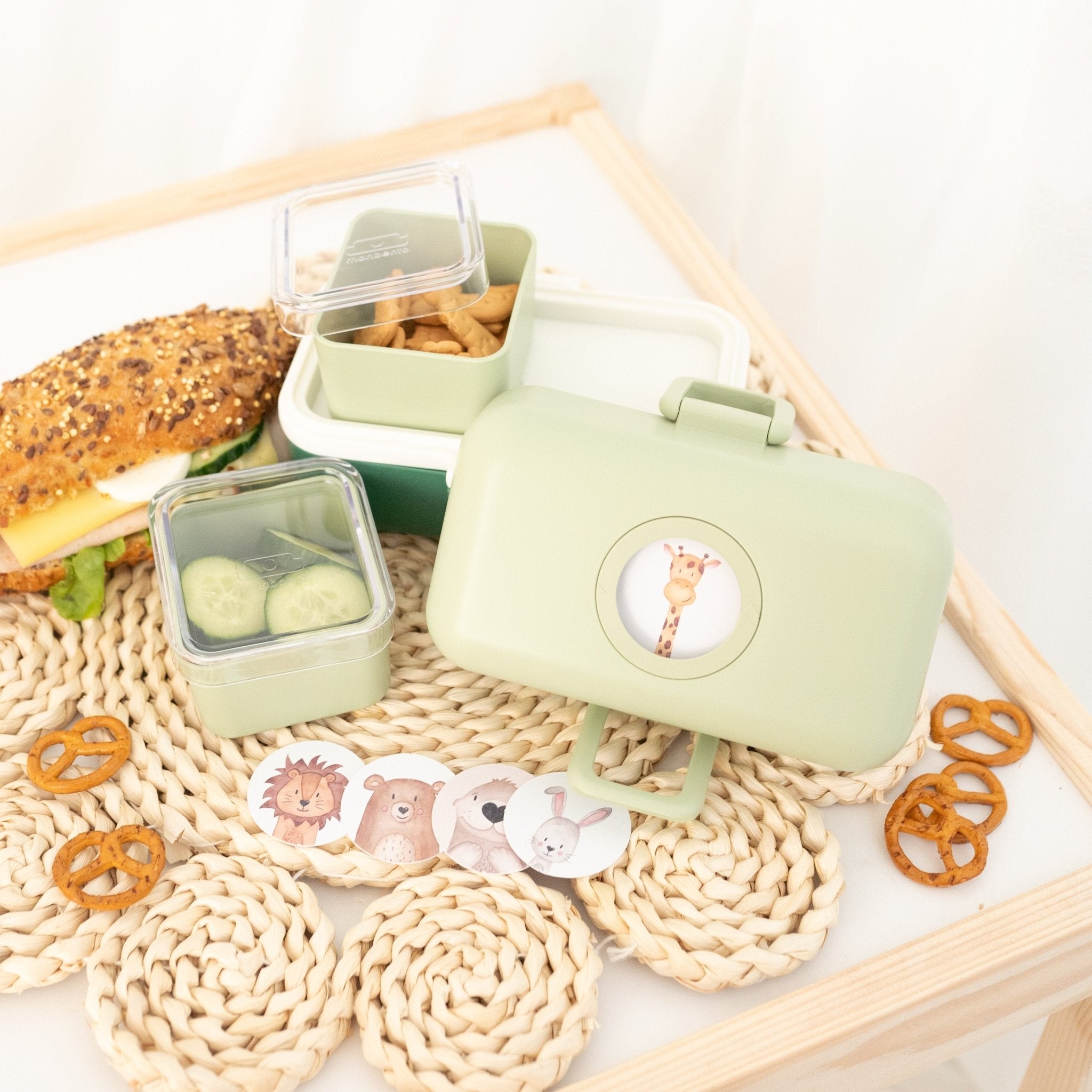 MONBENTO Tresor Lunchbox Uni mit Tierplättchen personalisiert - wunderwunsch