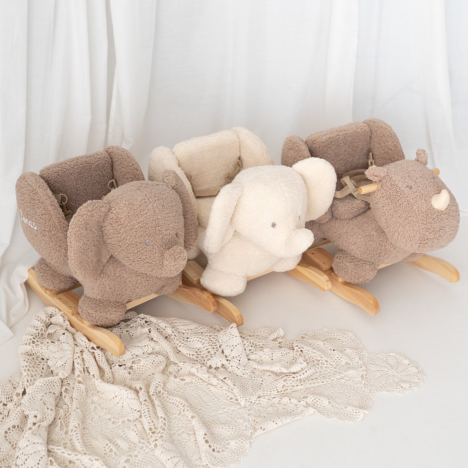 NATTOU Schaukeltier personalisiert - Boucle Elefant oder Nashorn - wunderwunsch