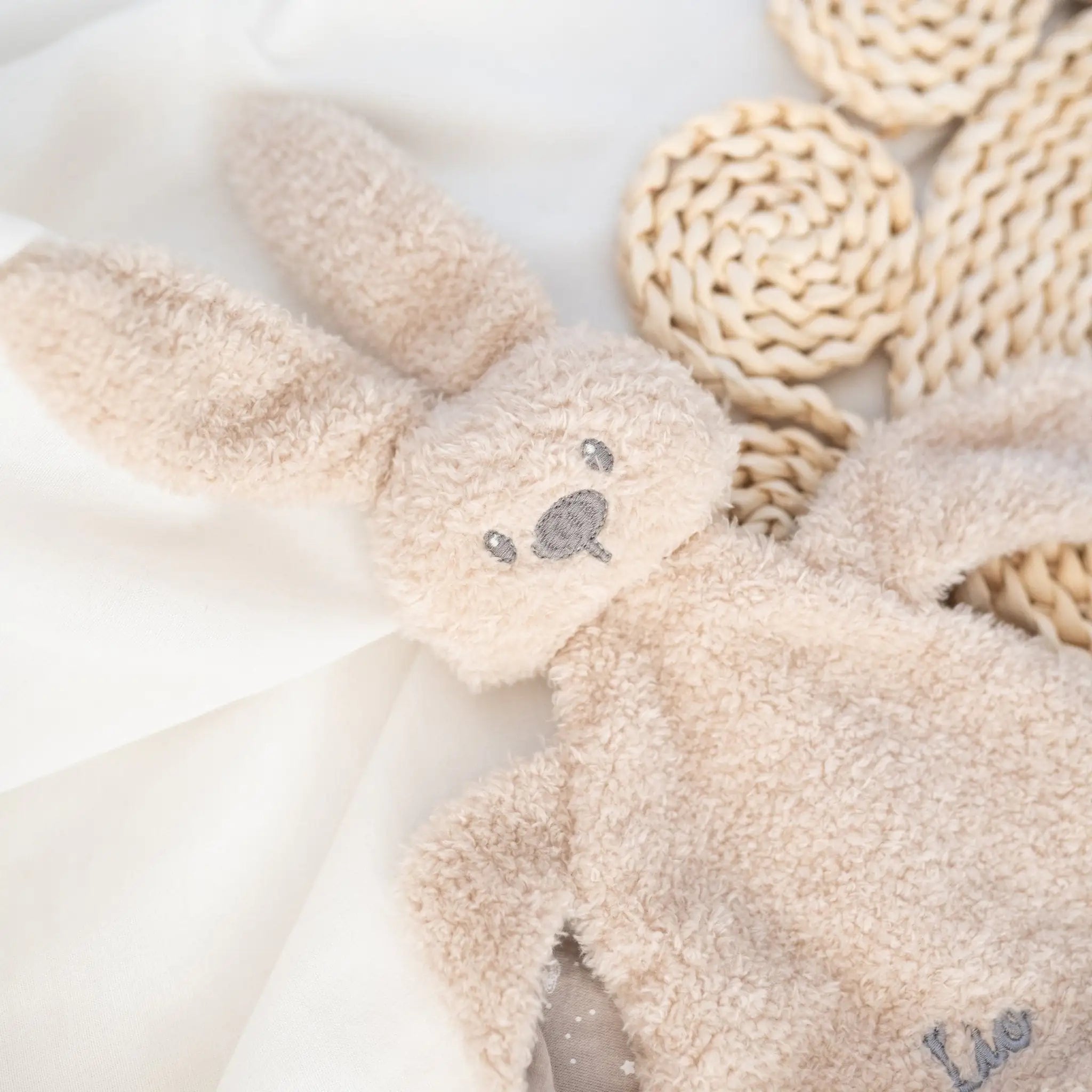 NATTOU Schmusetuch Hase personalisiert - leuchtet im Dunkeln - wunderwunsch