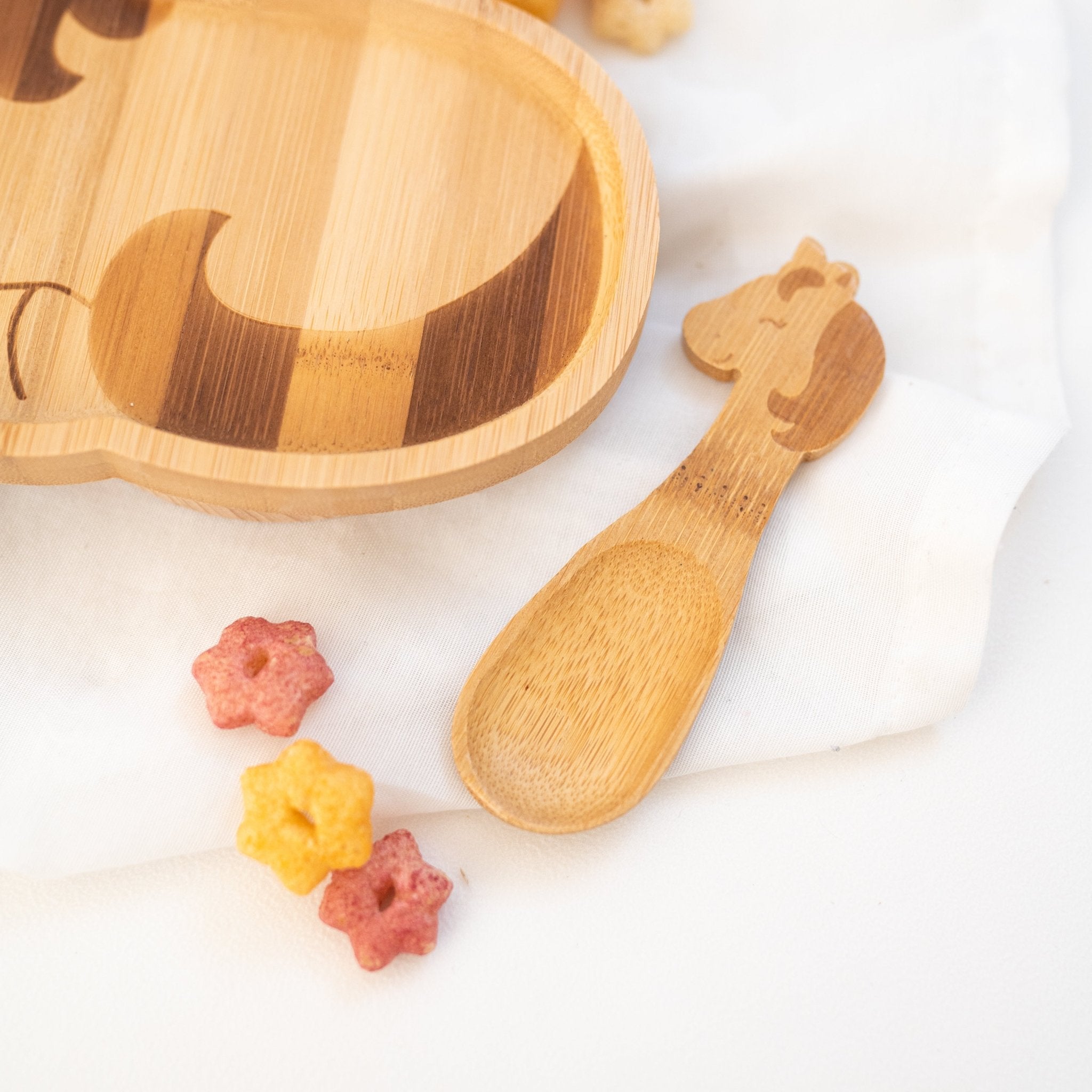 Sass and Belle - Kinderteller mit Kinderlöffel in Tierform personalisiert - wunderwunsch