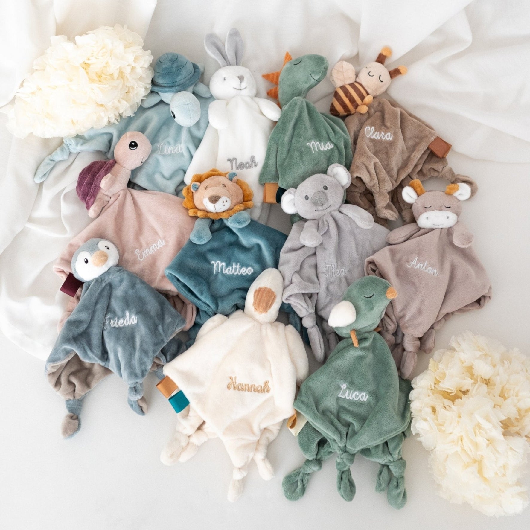 Schmusetier Plüsch mit inkludierter Rassel - wunderwunsch