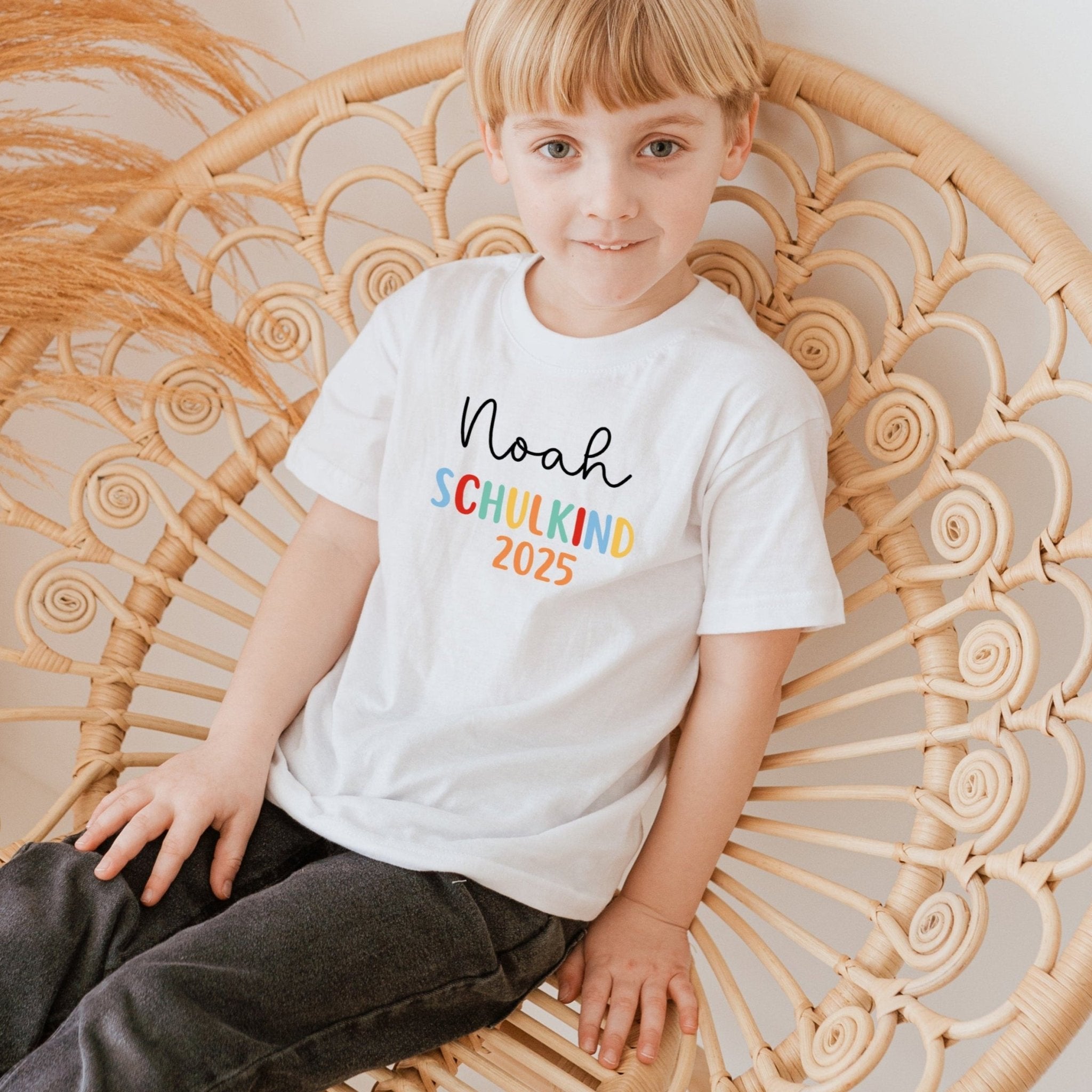 Schulkind 2025 T-Shirt personalisiert - wunderwunsch