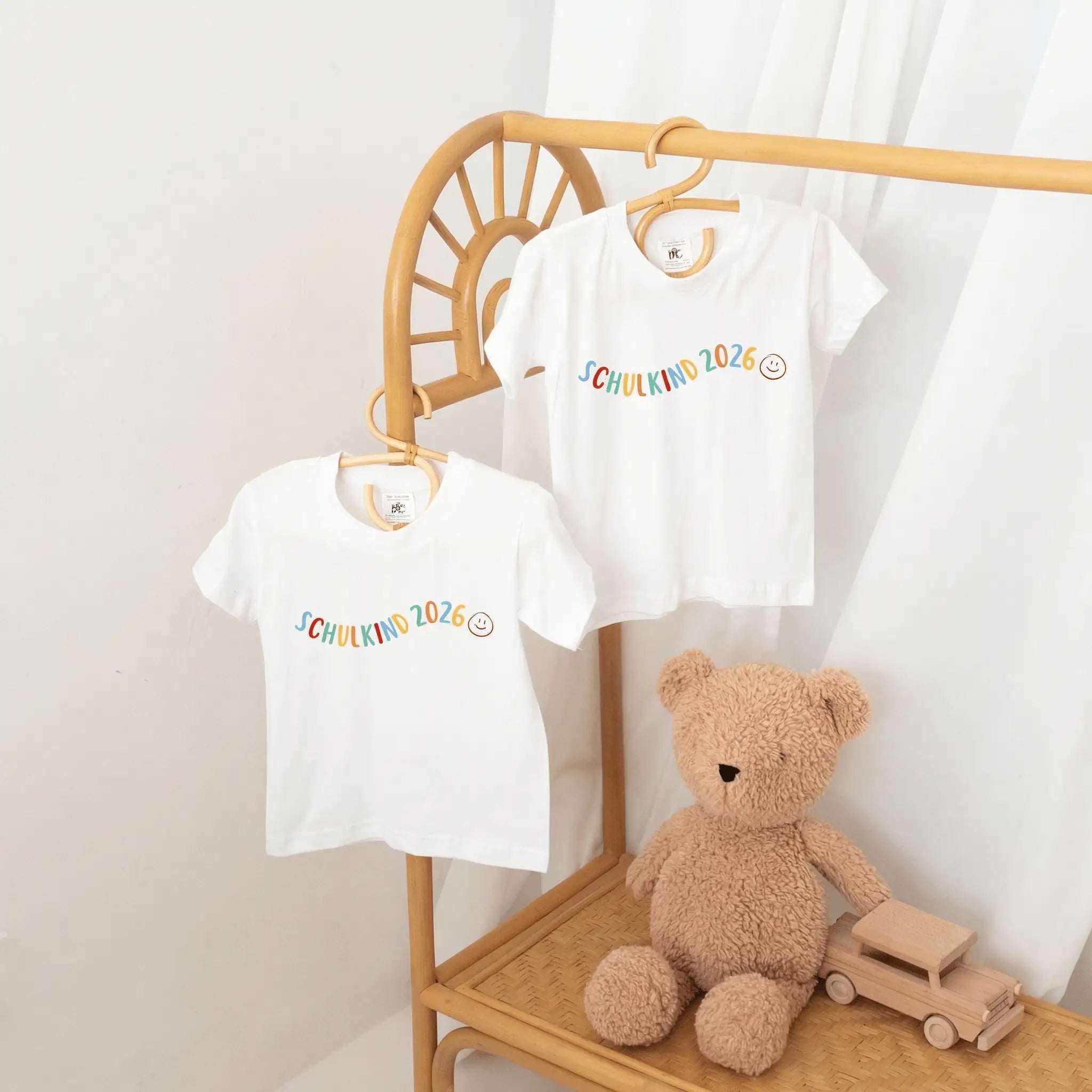 Schulkind 2026 Smiley T-Shirt - wunderwunsch