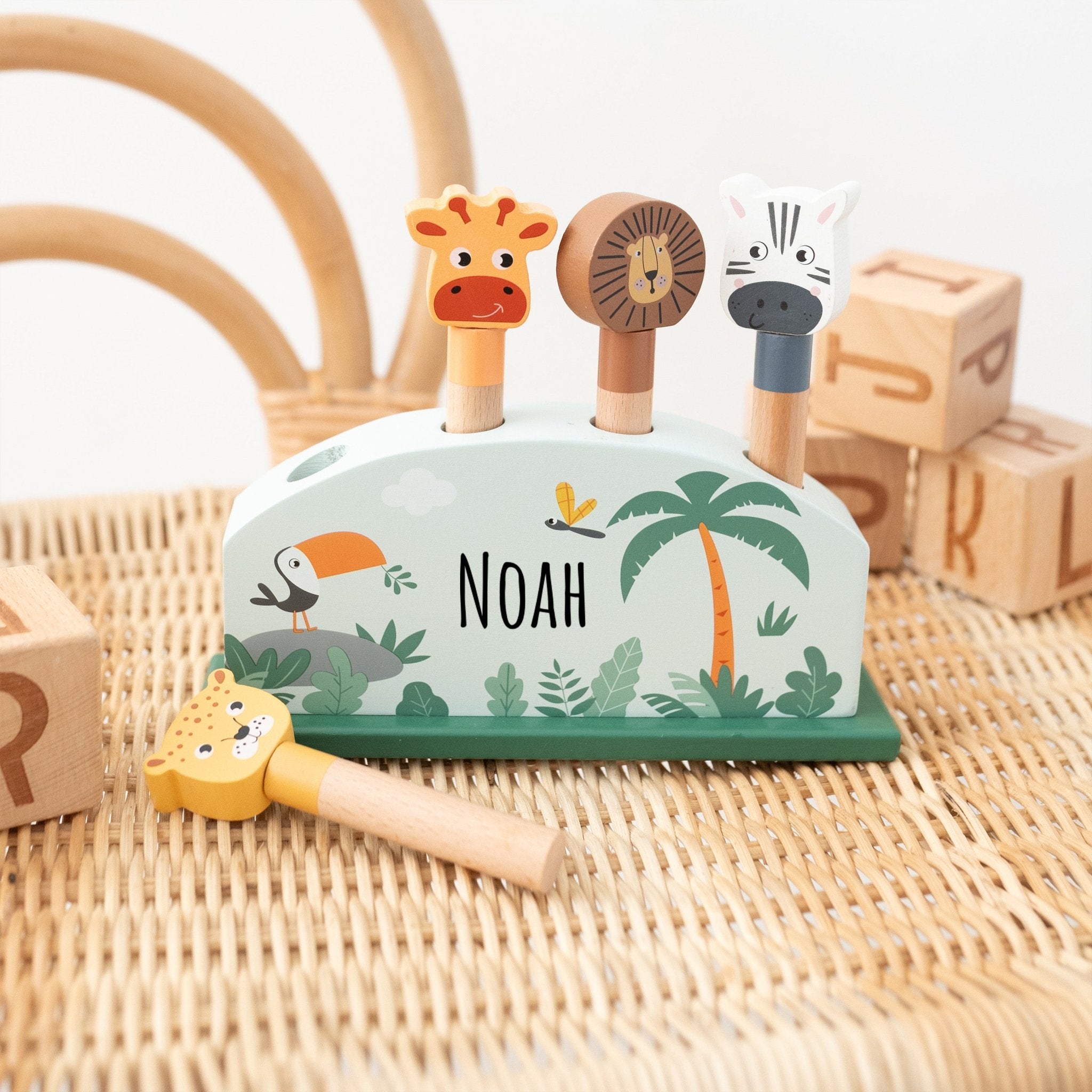 SMALL FOOT Steckspiel hüpfende Tiere personalisierbar - wunderwunsch