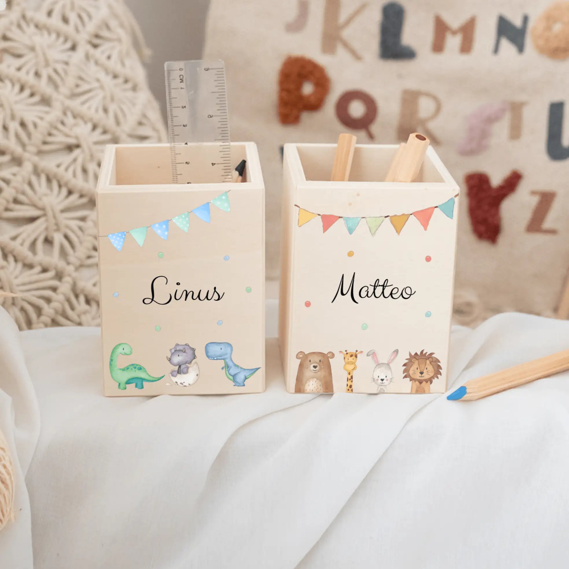 Stiftebecher Holz personalisiert - Tiere oder Dinos Girlande Aquarell - wunderwunsch