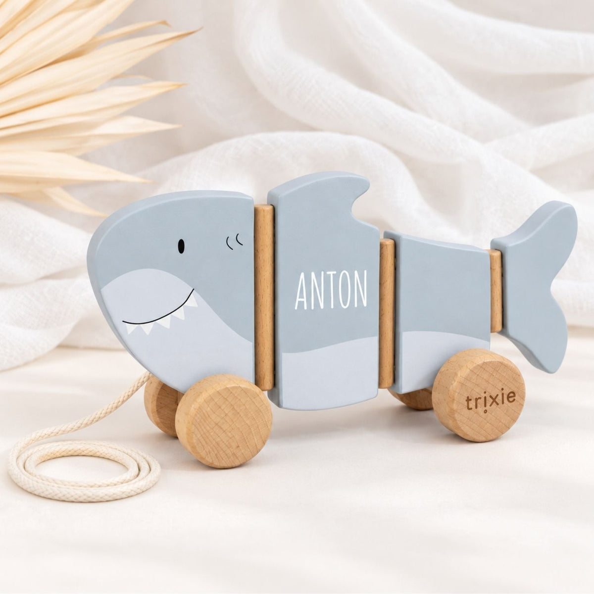 TRIXIE Großes Wackel-Nachziehtier Holz personalisiert - wunderwunsch