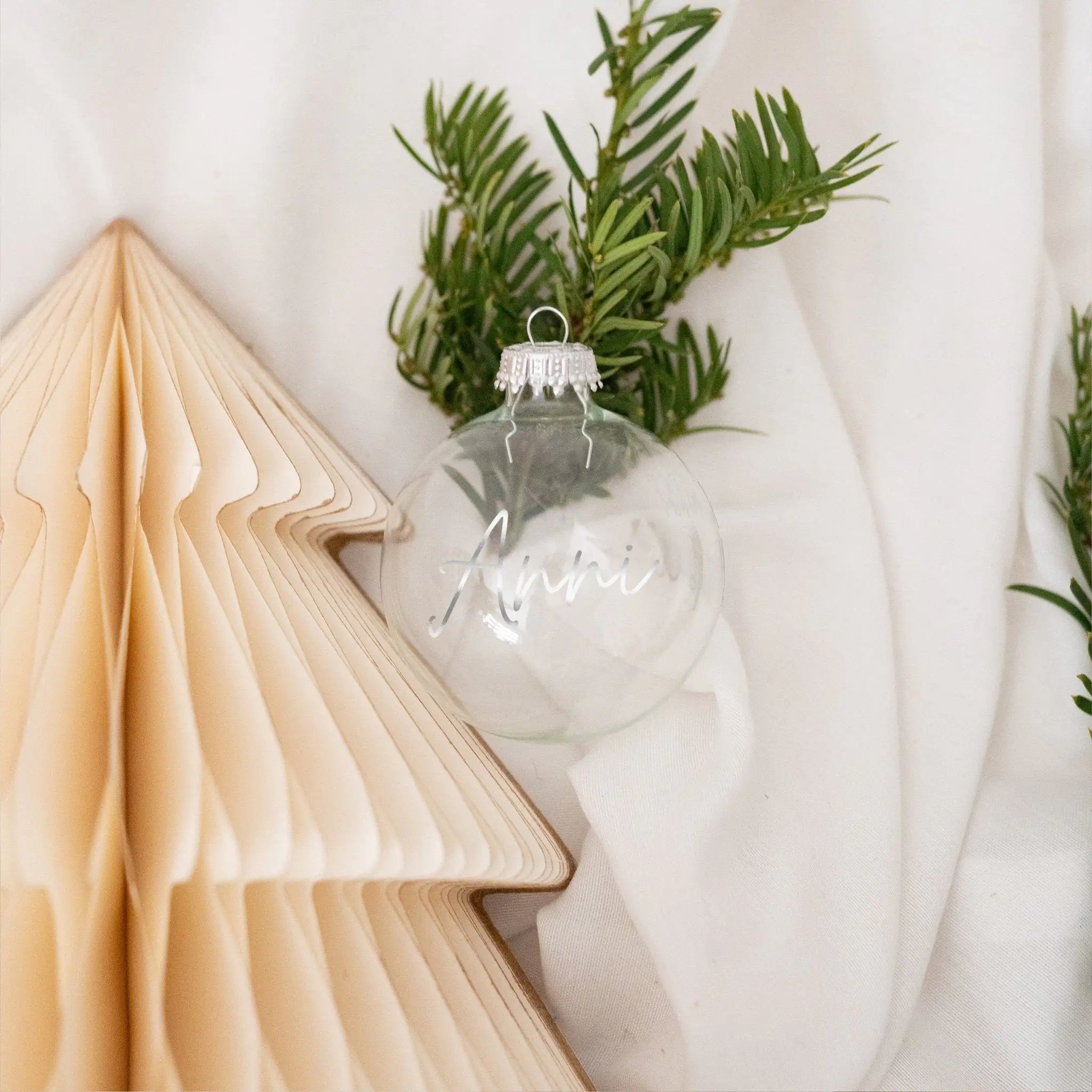 Weihnachtskugel "Name" glänzend personalisiert - wunderwunsch