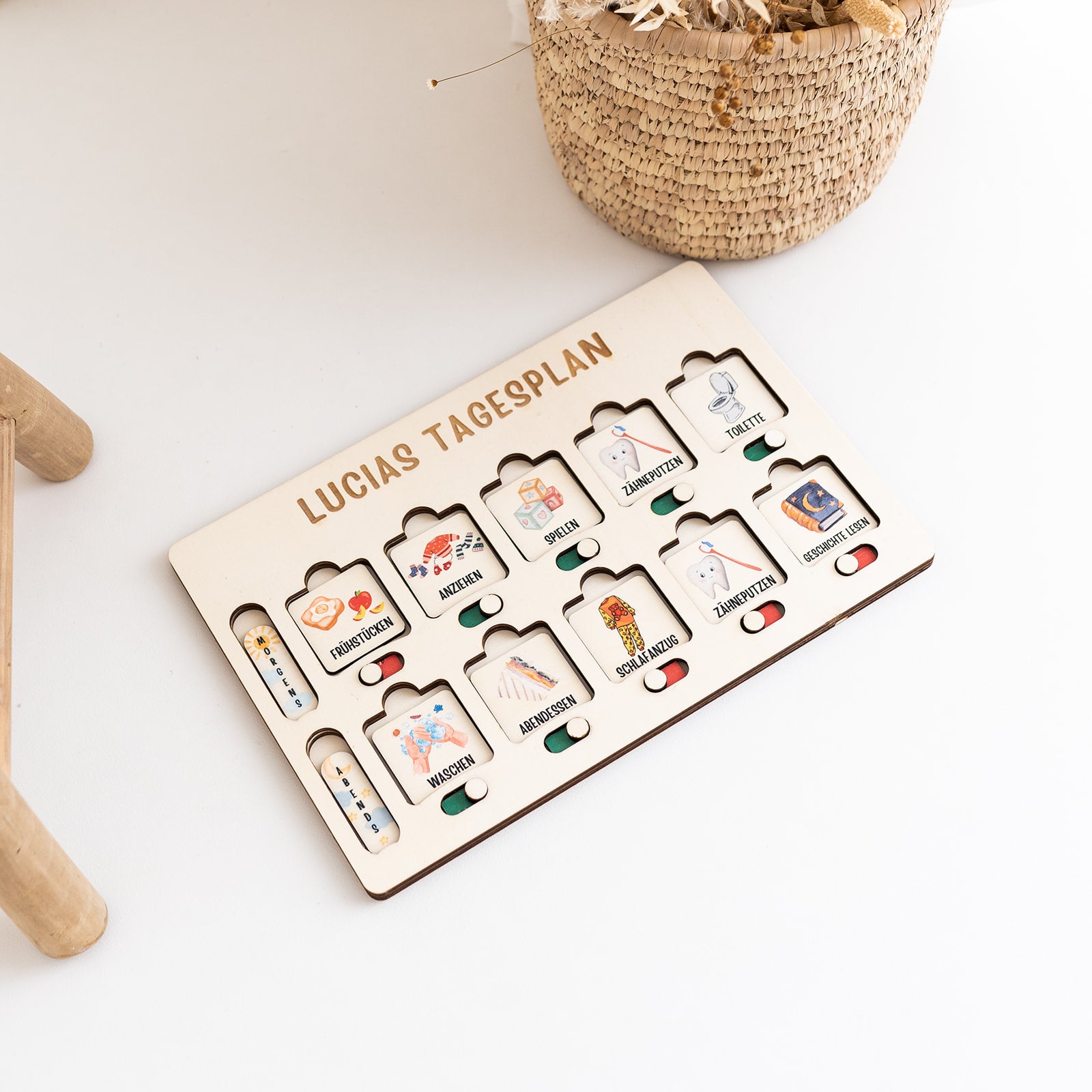 Tagesplan Kinder Holz personalisiert