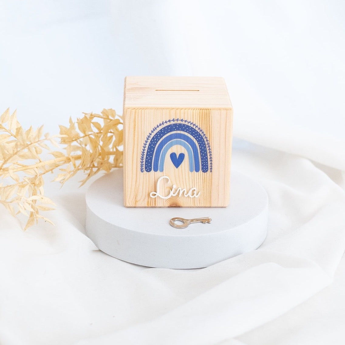 Spardose Holz mit Acryl  personalisiert - Regenbogen blau Aquarell