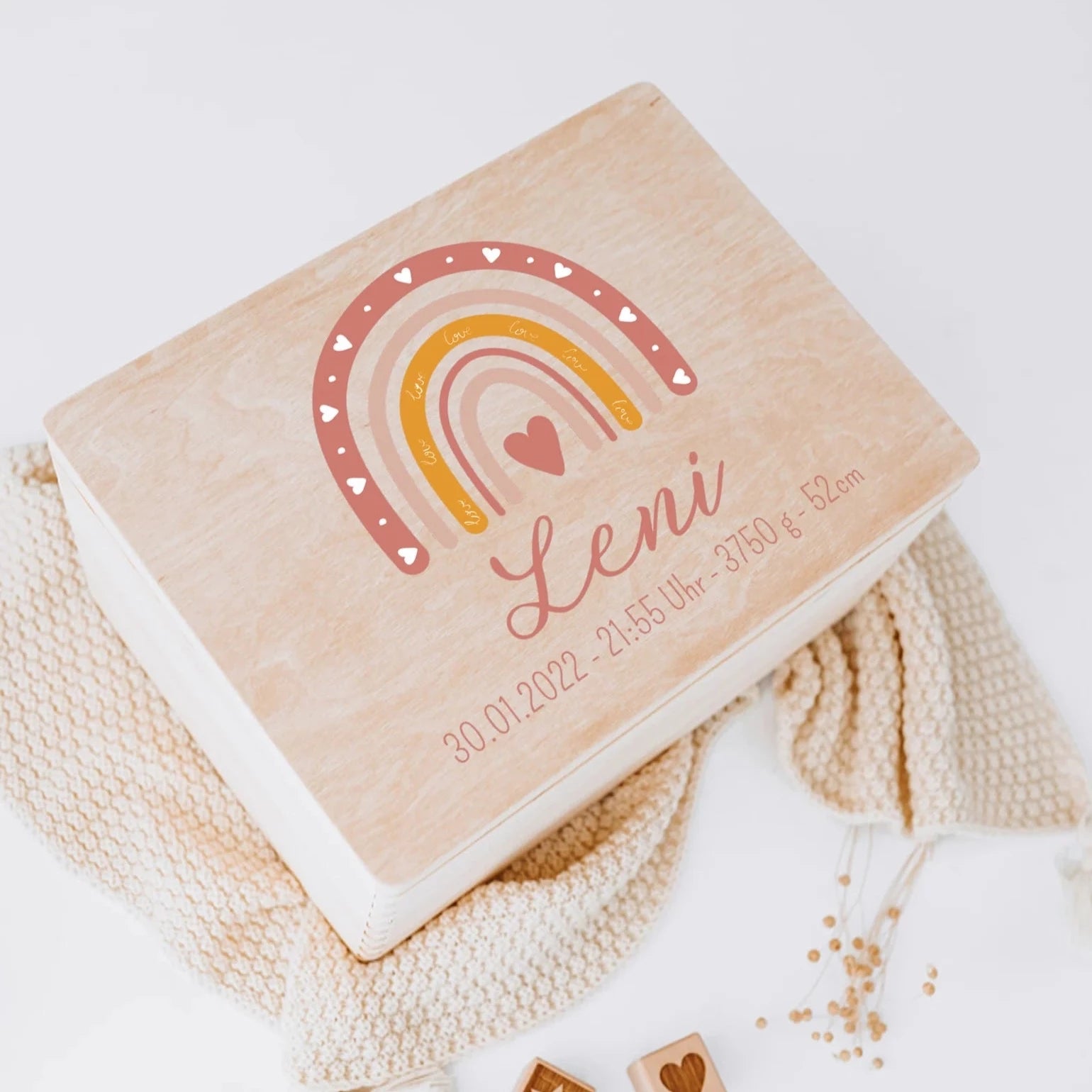 Erinnerungsbox Holz mit Wunschdaten – Regenbogen rosa Aquarell - wunderwunsch