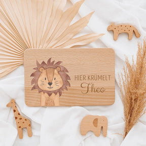 Frühstücksbrettchen Holz mit Aquarell Löwe und Namen